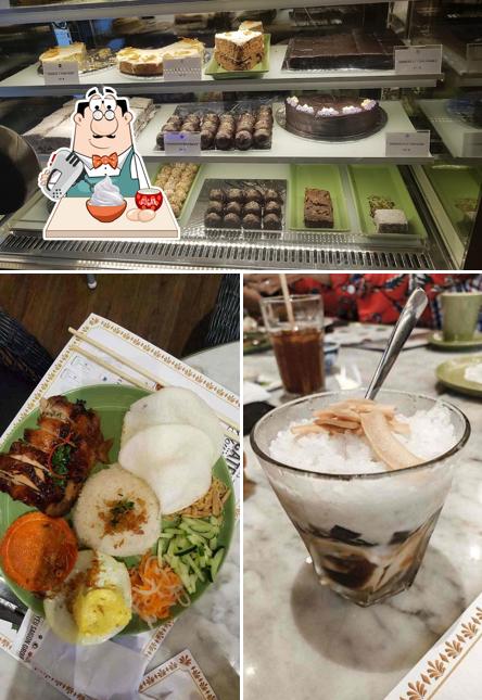 Saigon Delight serves a range of desserts