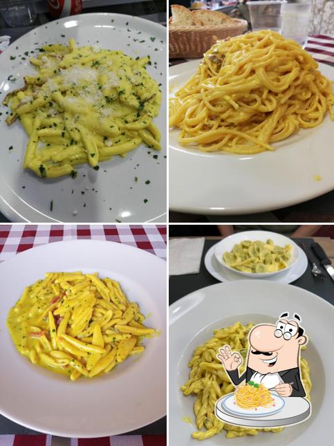 Spaghetti alla carbonara al Trattoria da Vittorio