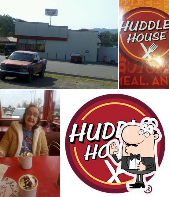 Huddle House in Moundsville Restaurant menu and reviews