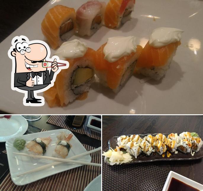 {Restaurant_name} serve piatti di sushi