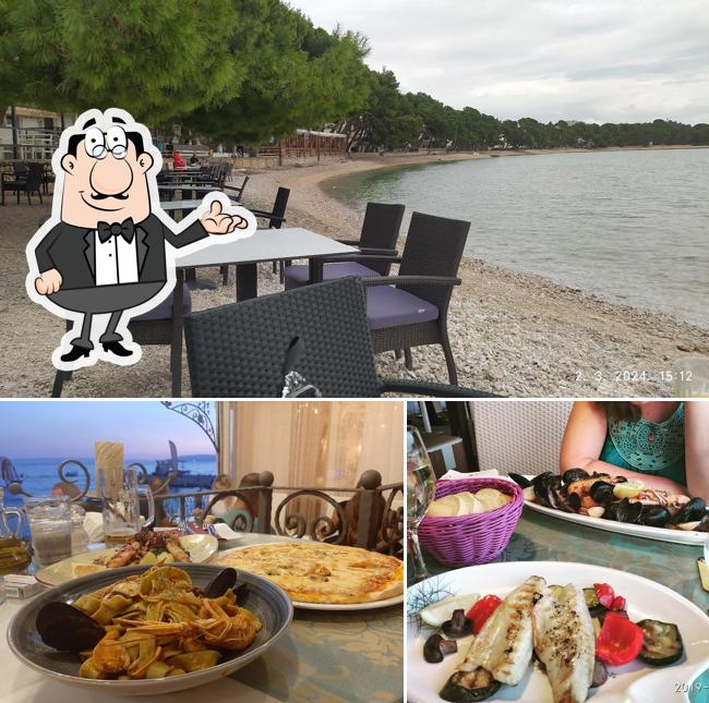 Dai un'occhiata agli interni di Restoran Ankora