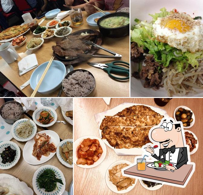 Myung Dong in Houston Restaurant menu and reviews