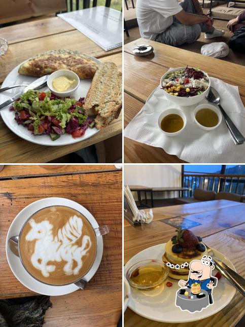 Food at Da Wiara Cafe