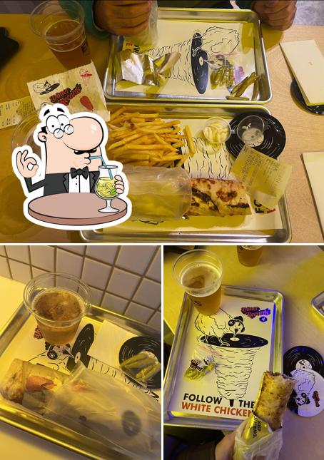 Döner Records Akaretler, Istanbul - Restaurant menu, prices and reviews