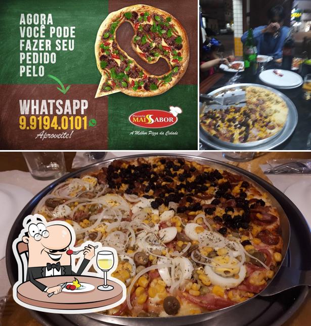 Comida em Pizzaria Mais Sabor - Campina Grande