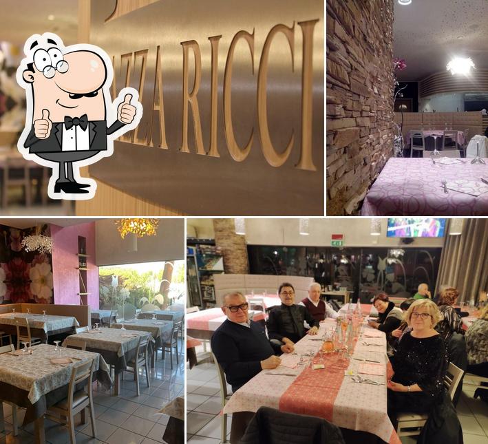 Regarder cette image de Ristorante Pizzeria Piazza Ricci