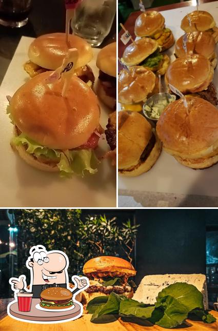 Experimente um hambúrguer no Alexandria Burger Itajaí