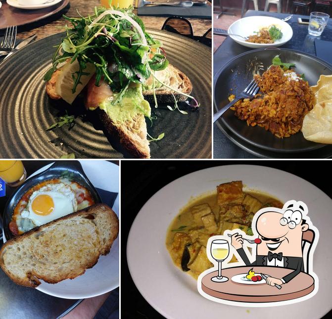 Tilley's Devine Cafe Gallery in Lyneham - Restaurant menu and reviews