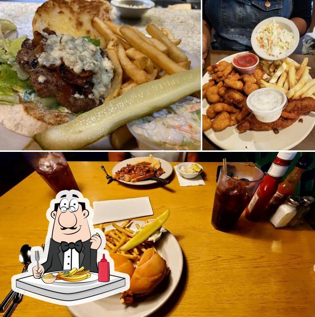 Country Hound Cafe, 1951 S McCall Rd 530 in Englewood Restaurant