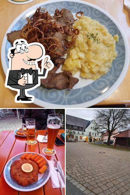 Gasthaus Goldener Hahn Fam. Laurer restaurant, Birgland ...