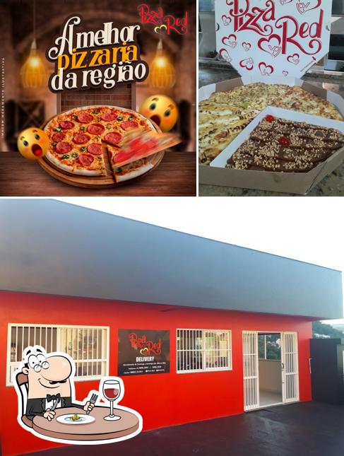 A ilustração do Red pizzaria restaurante’s comida e interior