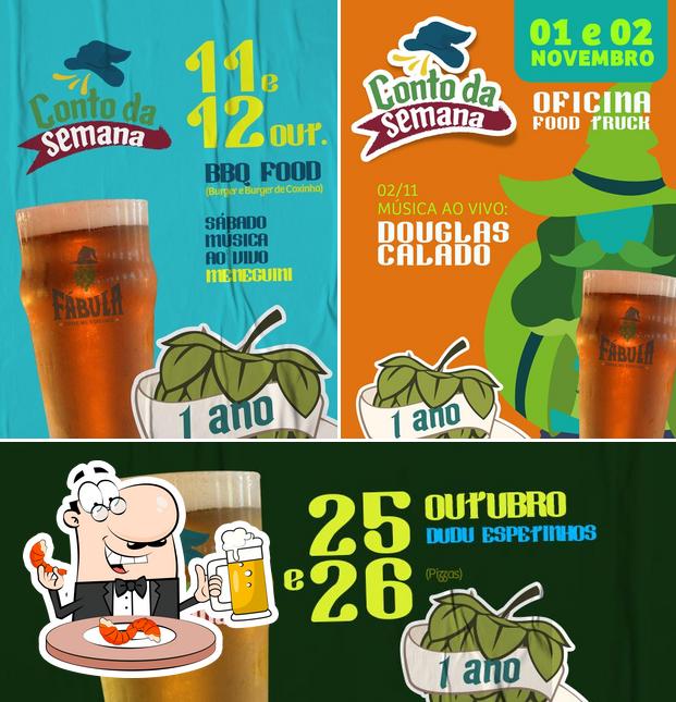 Desfute uma tulipa de cerveja leve ou escura