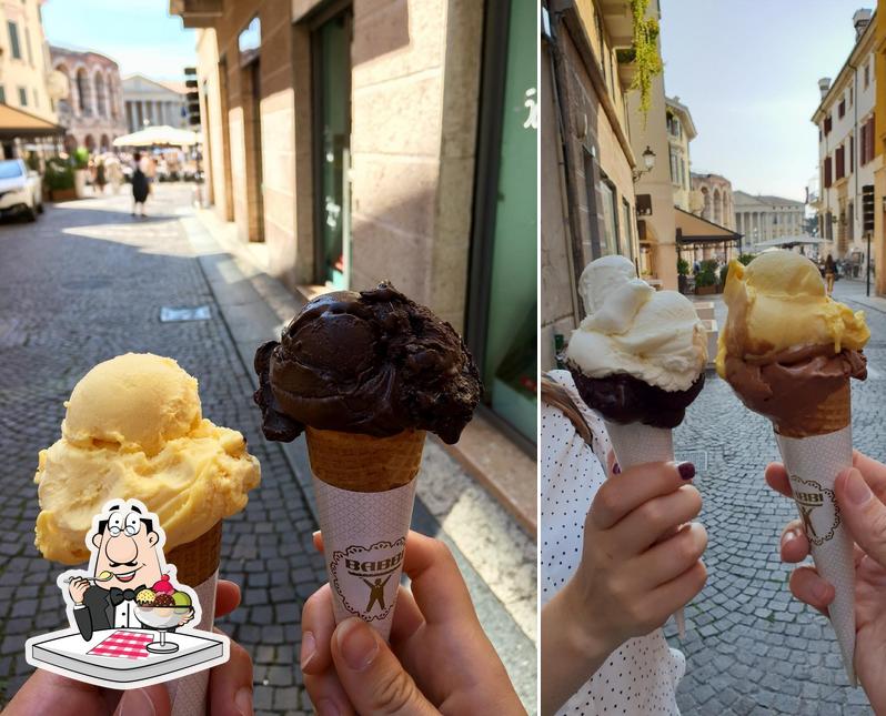 Gelateria La Stagione Del Gelato propone un'ampia gamma di dessert