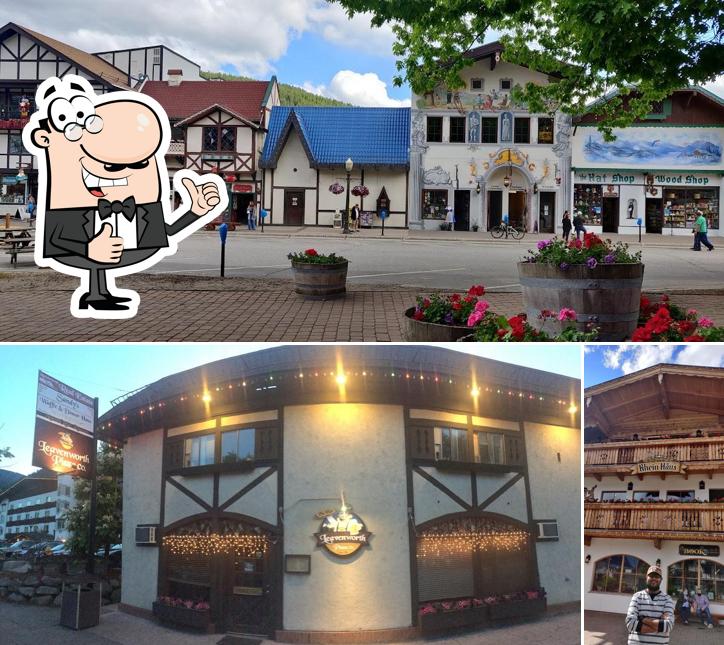 Leavenworth Pizza Company, 894 US Hwy 2 in Leavenworth Restaurant menu and reviews