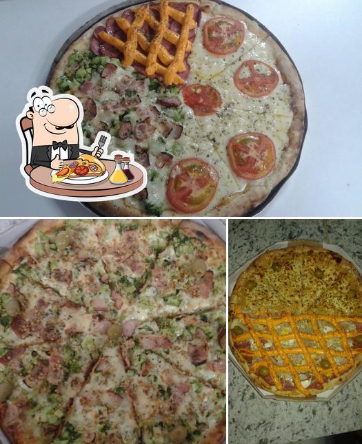 Peça pizza no Pizzaria e Esfiharia No Capricho