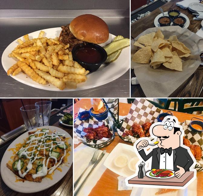 Coach’s Corner Bar & Grill in Belvidere Restaurant menu and reviews