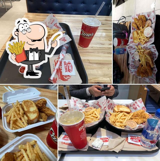 Raising Cane's Chicken Fingers restaurant, Dubai Restaurant menu and reviews