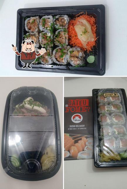 Еда в "Nakaza Sushi Delivery"