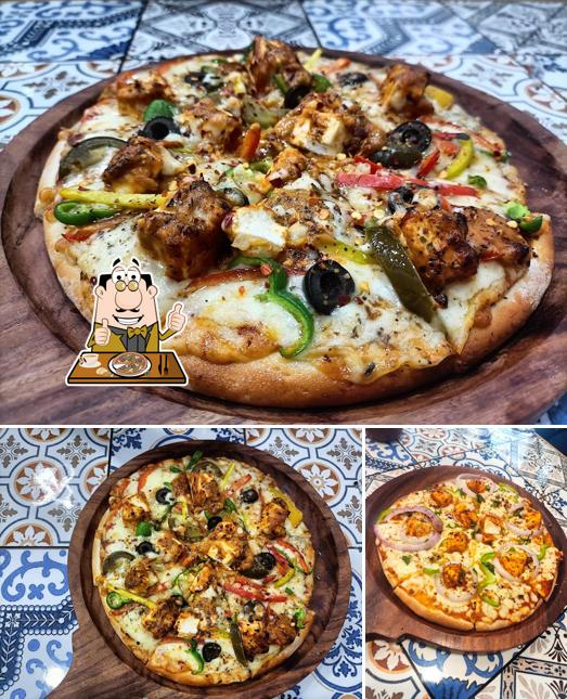 Pick pizza at Cafe Catteleya
