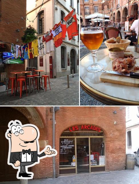 L'intérieur de Café des Arcades Montauban