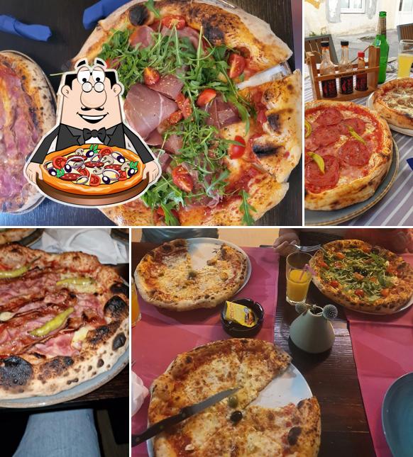 Choisissez des pizzas à Pizzeria Mamma Mia Biograd