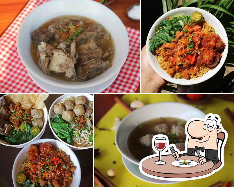 Meals at Mie Ayam & Bakso Muntjul - Kuala Dua