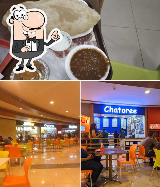 This is the picture showing interior and food at Chatoree