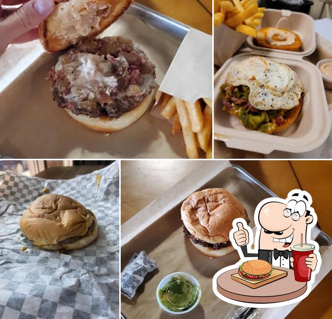 Meateor Burgers in Albuquerque Restaurant menu and reviews