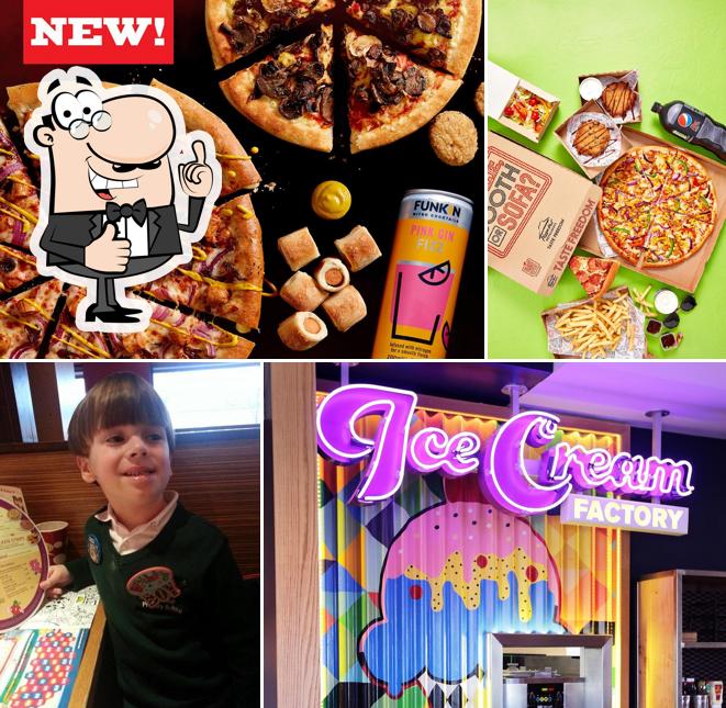 Взгляните на изображение пиццерии "Pizza Hut Restaurants Leeds"