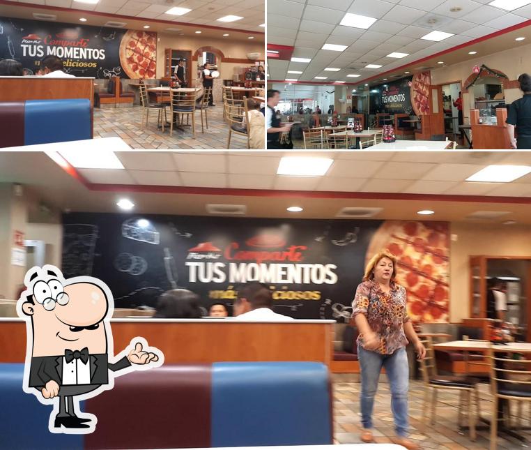 The interior of Pizza Hut Rio Nilo