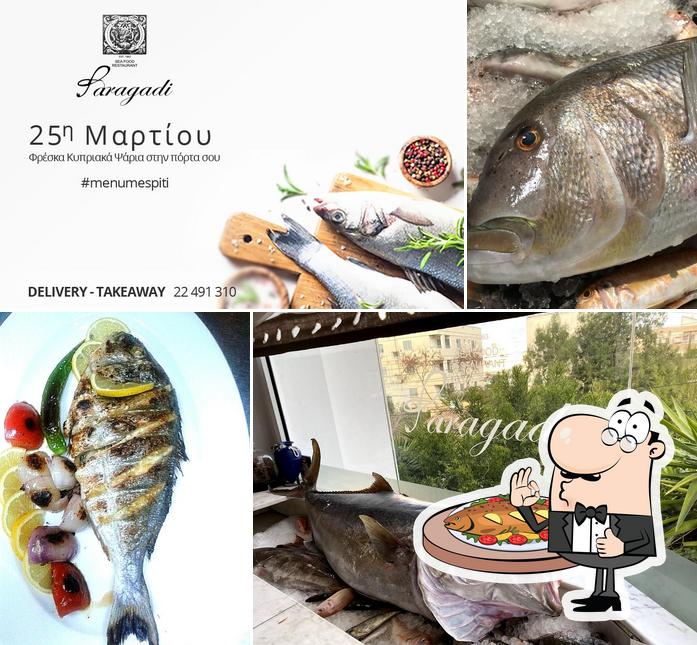 Paragadi Fish Restaurant propose un menu pour les amateurs de fruits de mer