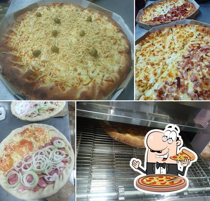 No Pizzaria Nogueira, você pode pedir pizza