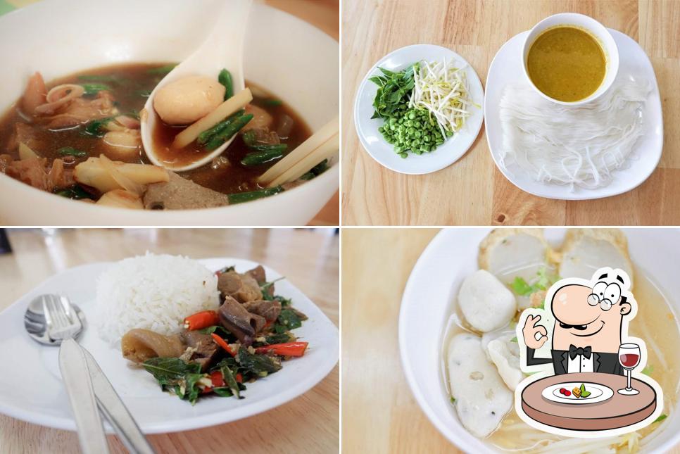 Restaurante ก๋วยเตี๋ยวหมูตุ๋น3 อ, Bangkok - Opiniones del restaurante