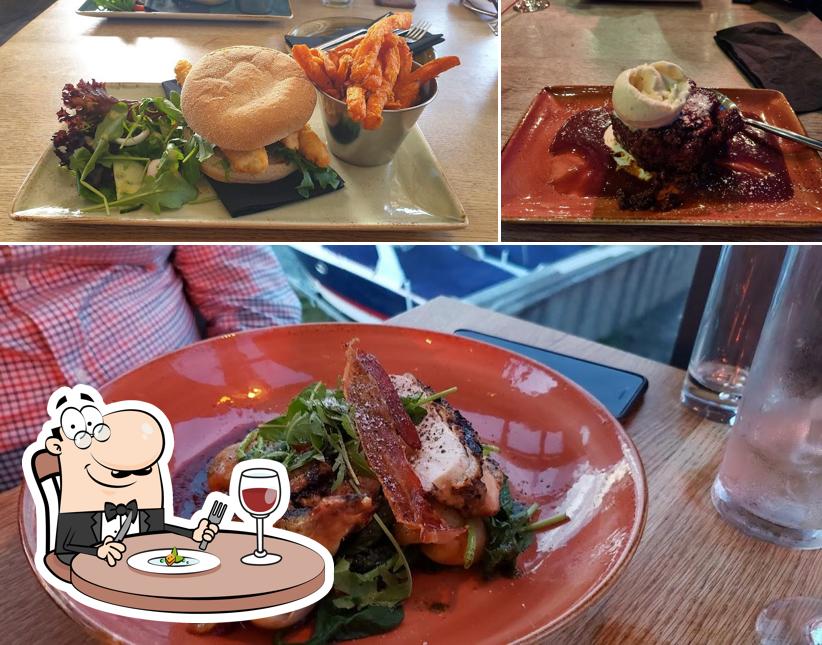 Zinc Cafe Bar & Grill, Abersoch, Lon Pen Cei Carta del restaurante y