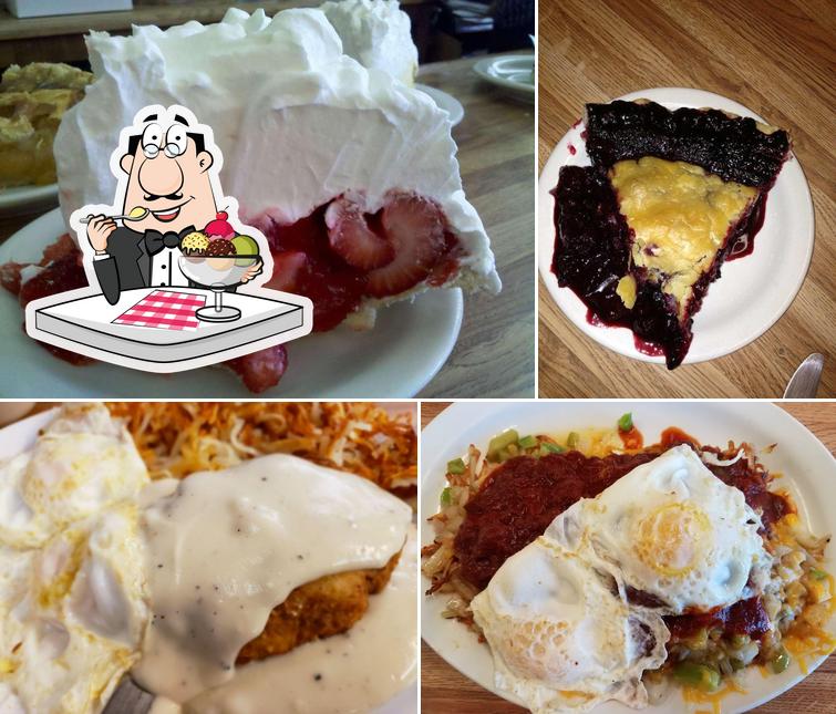 Powderhorn Cafe & Pies serves a variety of desserts