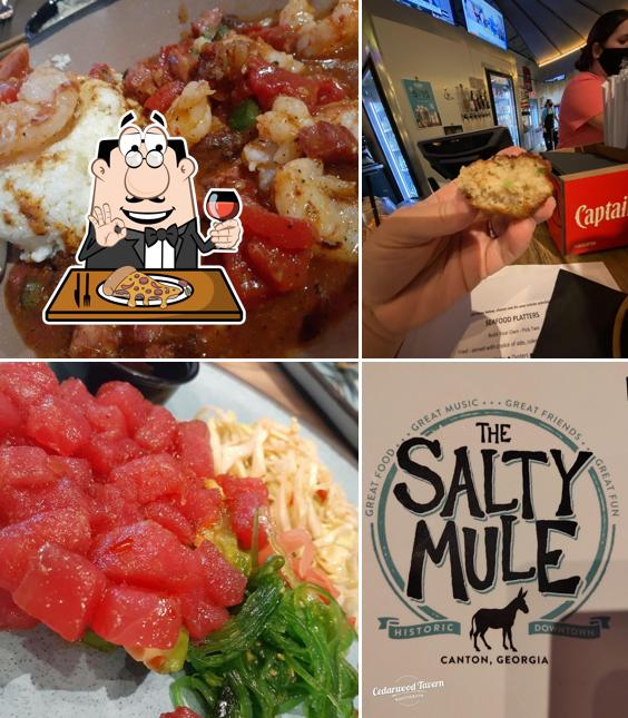 Pick pizza at Salty Mule