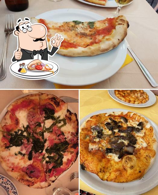Try out pizza at La Cisterna