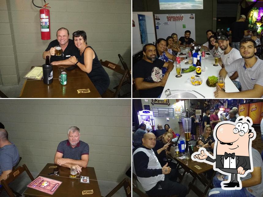 O interior do Barracão Do Chopp