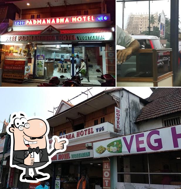 See the pic of Sree Padmanabha hotel