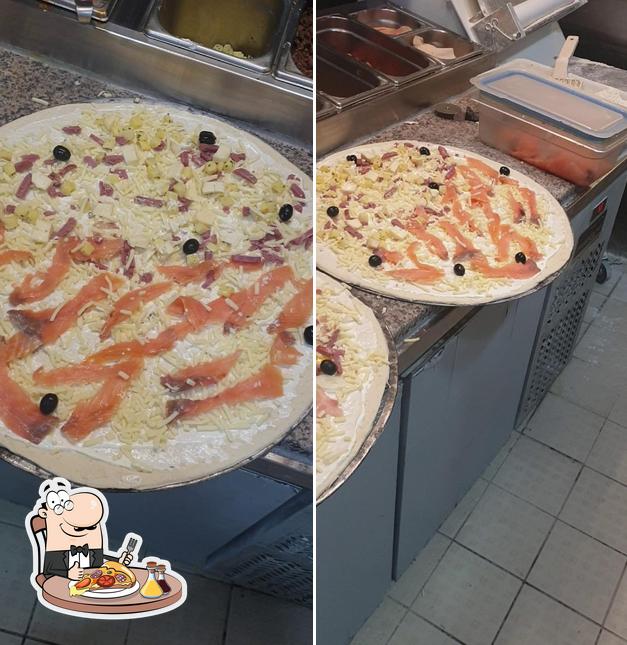 Prenez des pizzas à Pizza Pica