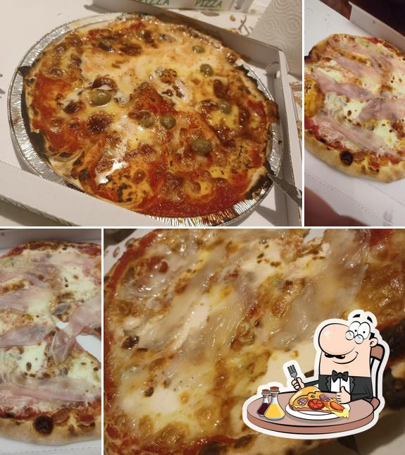 A Pizzeria Forno a Legnaa Pulcinella, puoi ordinare una bella pizza