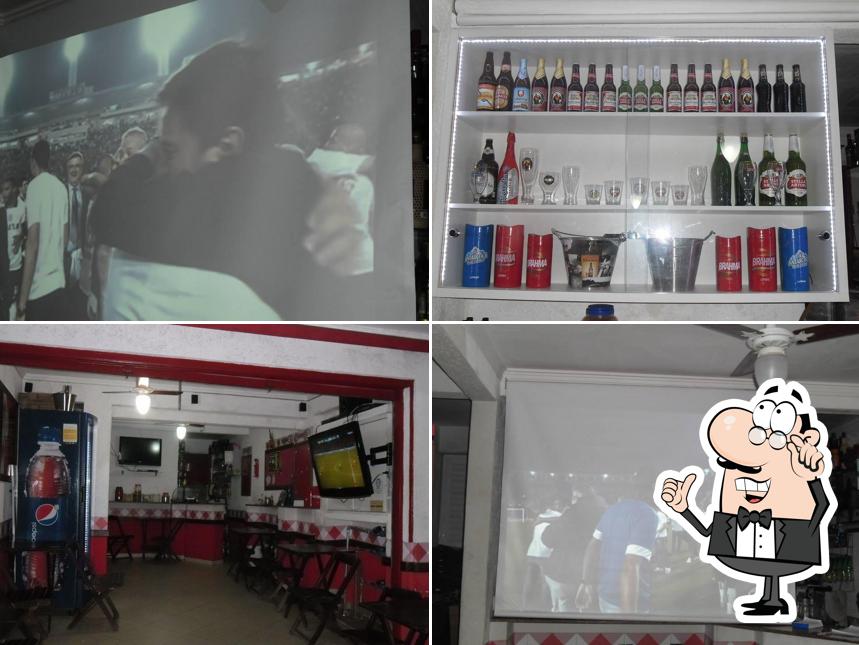 O interior do Bar do Fiot