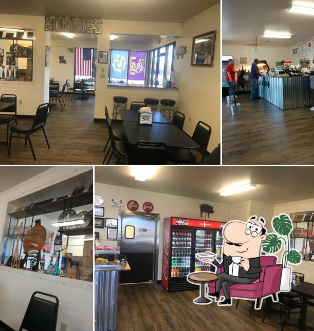 Ronnie's Boudin & Craklin in Baton Rouge - Restaurant menu and reviews