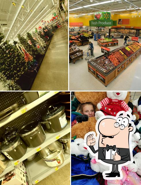 Walmart Supercenter in Van Buren Restaurant reviews