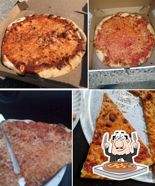 Best new YorkStyle Pizza in Revere restaurants, summer 2024