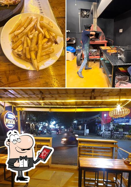Among various things one can find exterior and food at The Joint