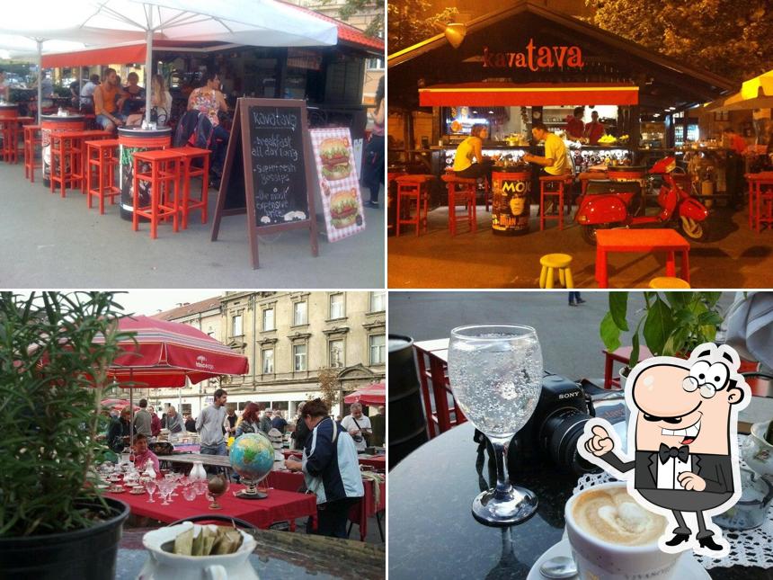 Siediti a un tavolo di Kava Tava