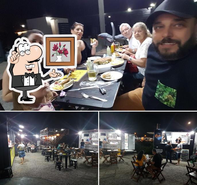 O interior do Villa Food Park