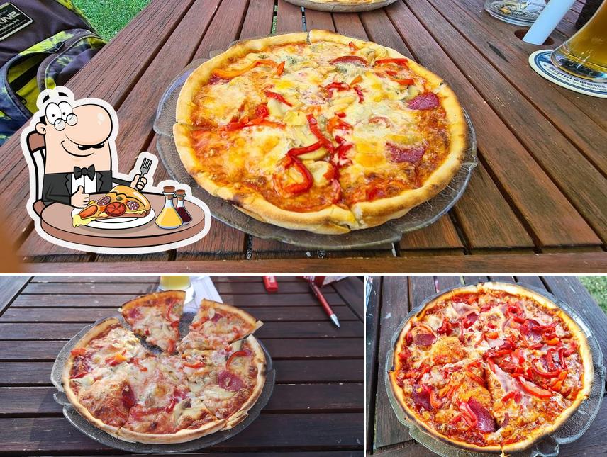 Prenez des pizzas à Pizzeria Schloßbergstube