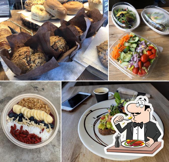 Oakland Coffee & Juice Bar in Oakland Park Restaurant menu and reviews